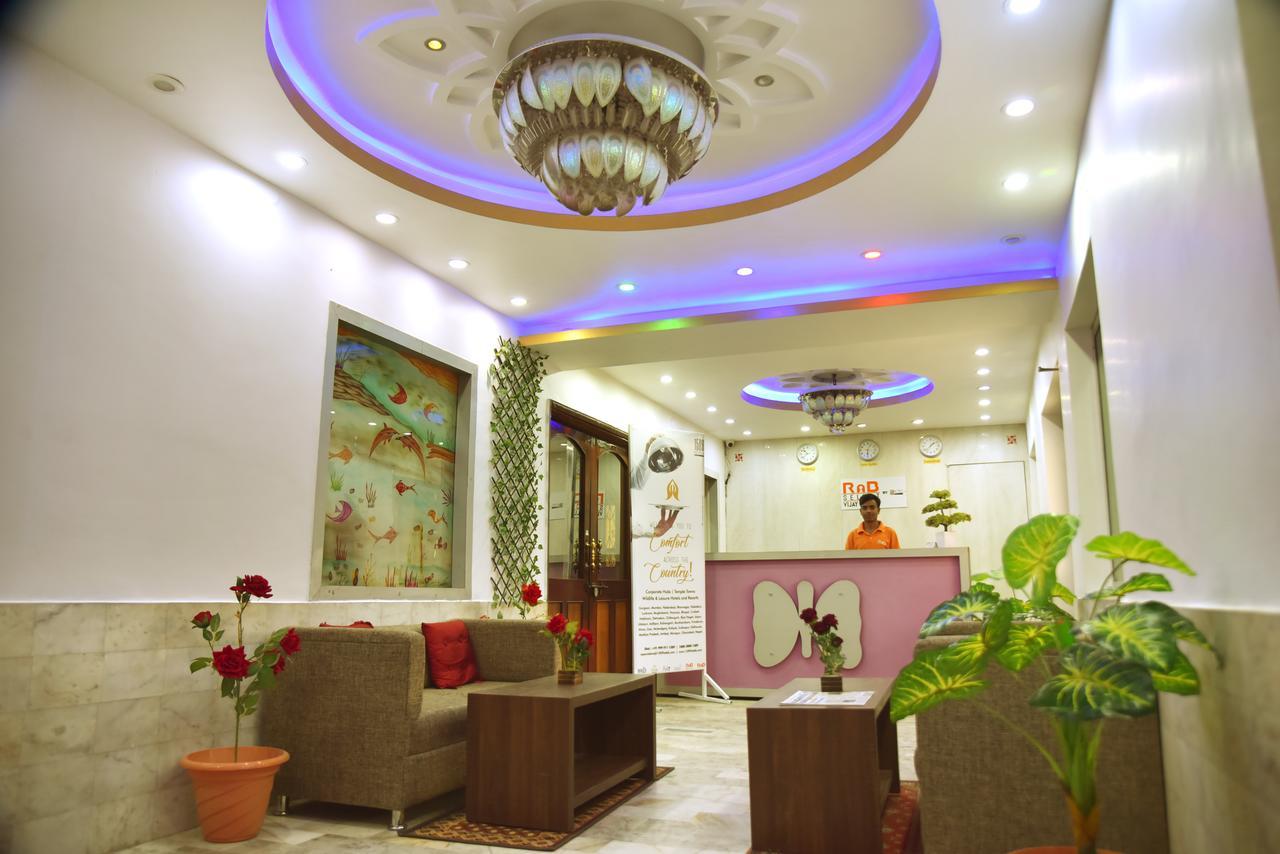 Rnb Select Vijay Delux Hotel Sultanpur  Luaran gambar